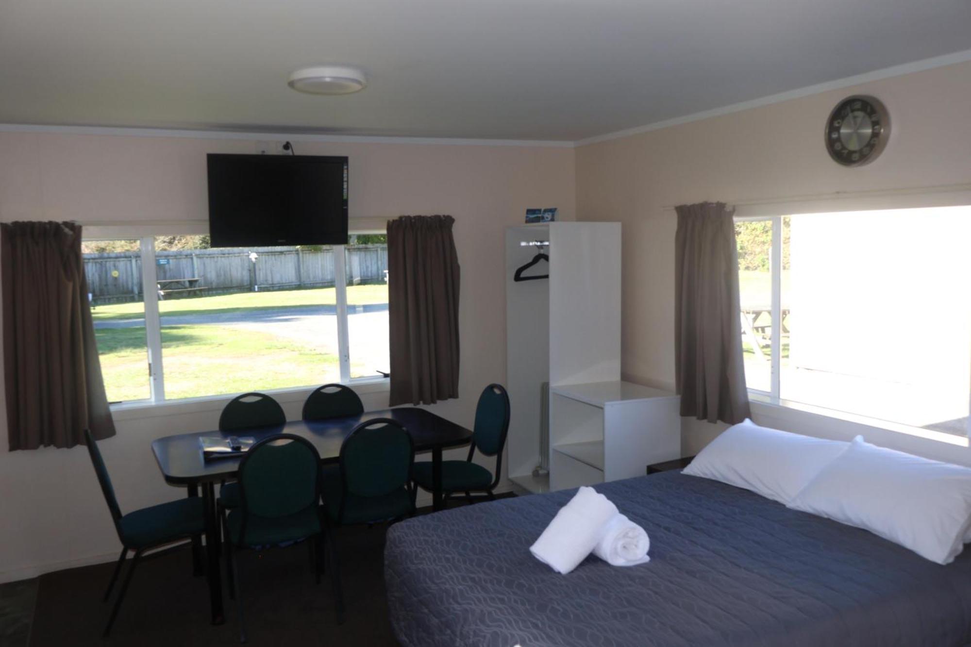 Pohara Beach Top 10 Holiday Park Kültér fotó